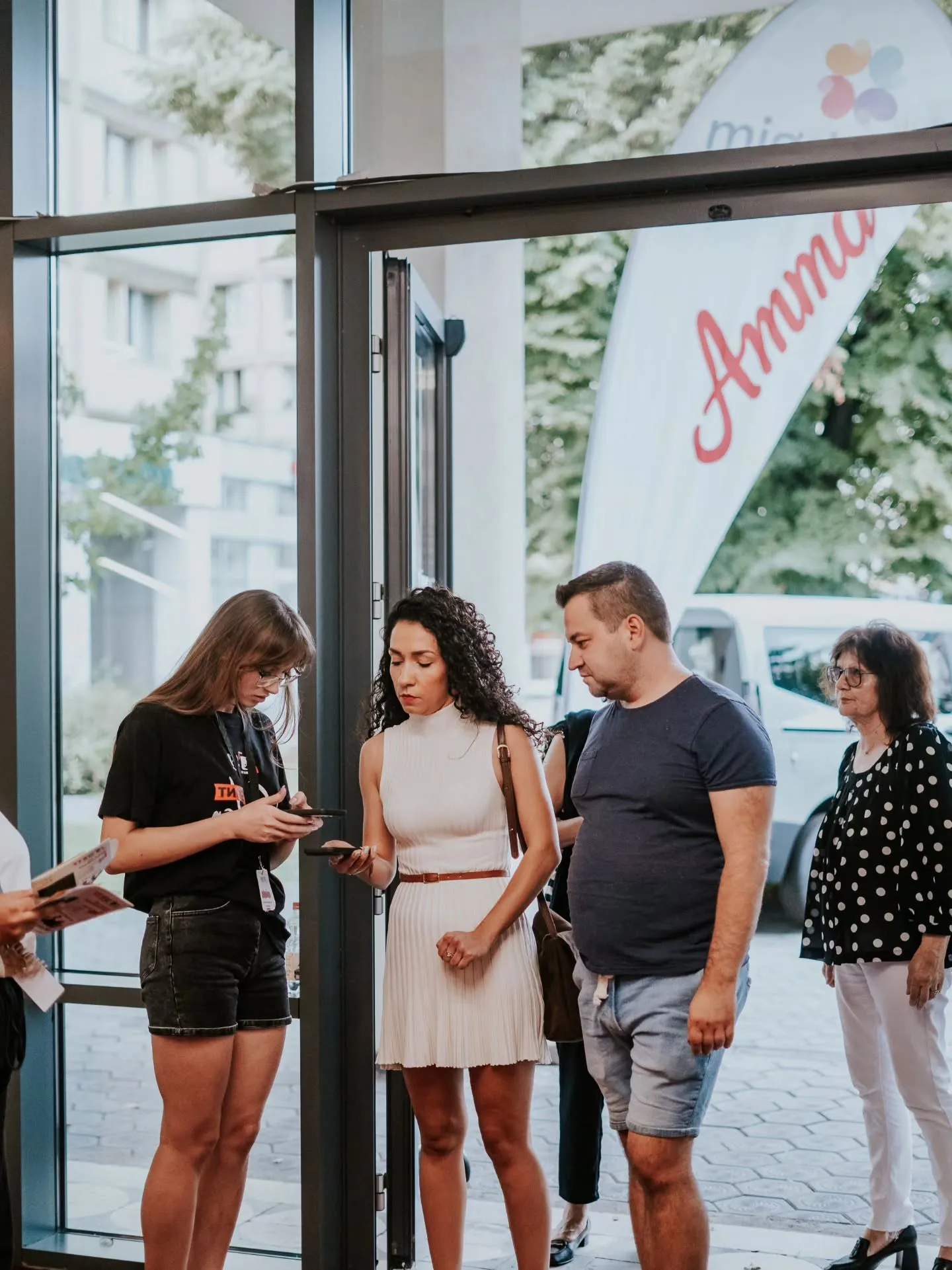 Zilele acestea, în Iași se adună numeroase nume importante din lumea… — imaginea 2